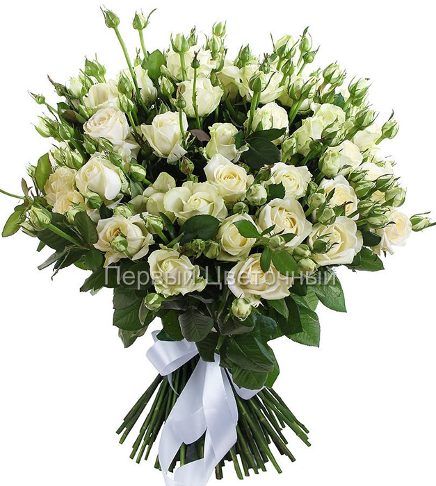 Букет из белых кустовых роз "Невесомость" в Ставрополе