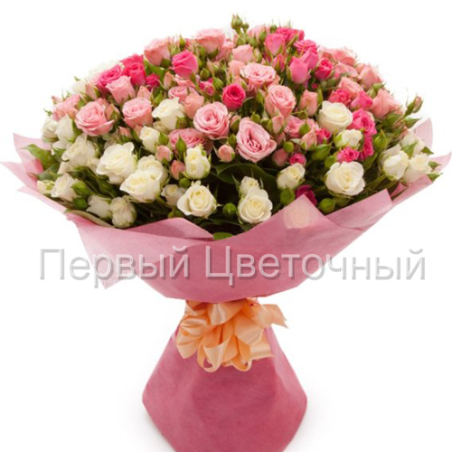 Букет из белой и розовой кустовой розы "Унесенные ветром" в Ставрополе